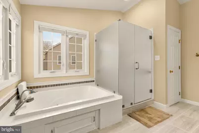 21523 Fox Field Circle, Germantown, MD 20876 - Photo 23
