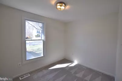 7421 Brenish Drive, Gaithersburg, MD 20879 - Photo 23