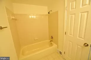 7421 Brenish Dr, Gaithersburg, MD 20879 - Photo 37