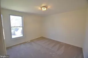 7421 Brenish Dr, Gaithersburg, MD 20879 - Photo 15