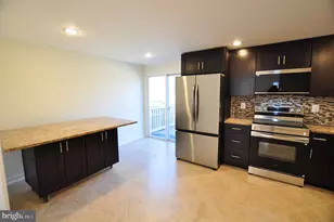 7421 Brenish Dr, Gaithersburg, MD 20879 - Photo 9