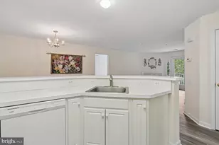 18715 Sparkling Water Dr, Germantown, MD 20874 - Photo 29