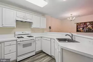 18715 Sparkling Water Dr, Germantown, MD 20874 - Photo 13