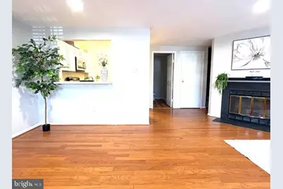 526 Palmtree Drive, Gaithersburg, MD 20878 - Photo 3