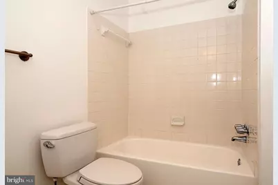 11400 Dorchester Lane, Rockville, MD 20852 - Photo 25