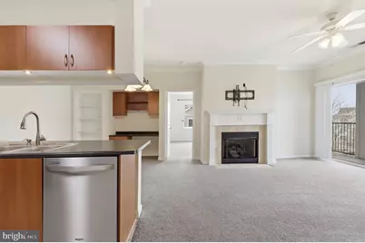 19605 Galway Bay Circle #304, Germantown, MD 20874 - Photo 3