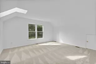 7 Cliffe Hill Ct, Potomac, MD 20854 - Photo 43