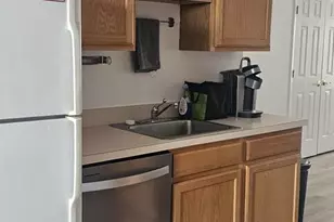 422 Main St, Gaithersburg, MD 20878 - Photo 9