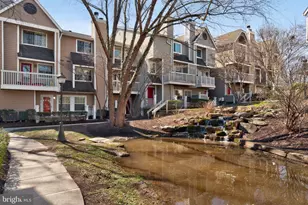 5715 Chapman Mill Dr, Rockville, MD 20852 - Photo 19