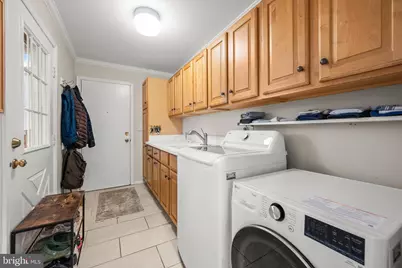 17100 Flatwood Drive, Rockville, MD 20855 - Photo 33