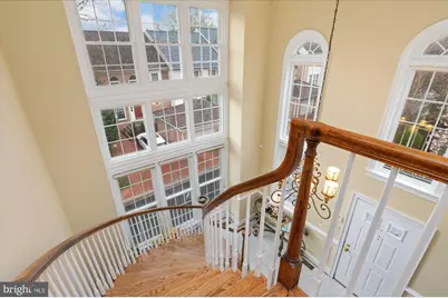 8001 Quarry Ridge Way, Bethesda, MD 20817 - Photo 5