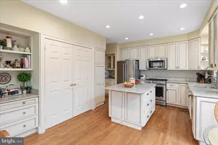 8001 Quarry Ridge Way, Bethesda, MD 20817 - Photo 15
