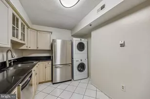 3330 N Leisure World Blvd, Silver Spring, MD 20906 - Photo 5