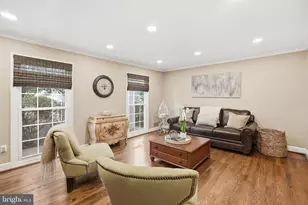 1 Paddock Ct, Potomac, MD 20854 - Photo 3