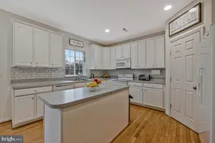 13739 Monarch Vista, Germantown, MD 20874 - Photo 7