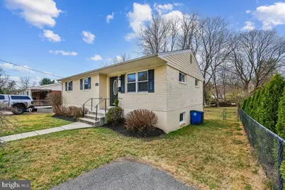 11310 Ashley Drive, North Bethesda, MD 20852 - Photo 3