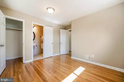 11310 Ashley Drive, North Bethesda, MD 20852 - Photo 25