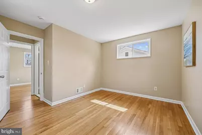 11310 Ashley Drive, North Bethesda, MD 20852 - Photo 27