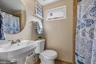 11310 Ashley Dr, North Bethesda, MD 20852 - Photo 43