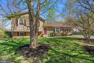 8505 Calypso Ln, Gaithersburg, MD 20879 - Photo 3