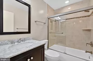 7521 Coddle Harbor Ln, Potomac, MD 20854 - Photo 27