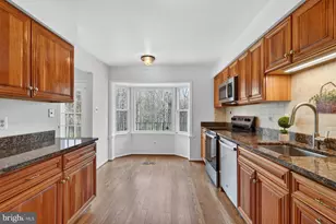 7521 Coddle Harbor Ln, Potomac, MD 20854 - Photo 17