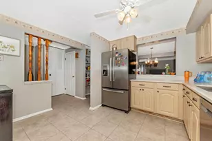 12461 Quail Woods Dr, Germantown, MD 20874 - Photo 7