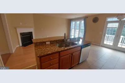 575 Odendhal Avenue #575, Gaithersburg, MD 20877 - Photo 9