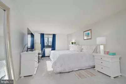 7420 Westlake Terrace #803, Bethesda, MD 20817 - Photo 11
