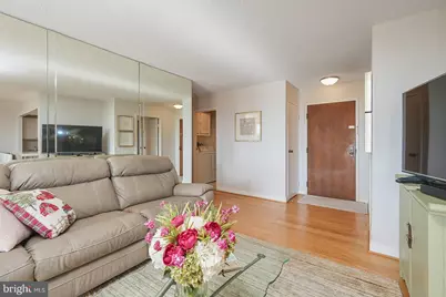 7420 Westlake Terrace #803, Bethesda, MD 20817 - Photo 3