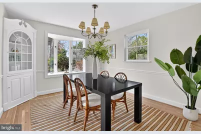 7905 Sleaford Place, Bethesda, MD 20814 - Photo 11