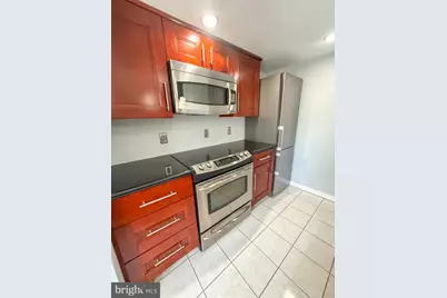 921 Hillside Lake Terrace #306, Gaithersburg, MD 20878 - Photo 9