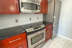 921 Hillside Lake Terrace, Gaithersburg, MD 20878 - Photo 9