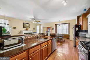 217 Church Gate Ln, Gaithersburg, MD 20878 - Photo 13