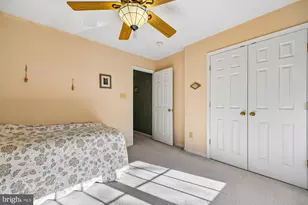 217 Church Gate Ln, Gaithersburg, MD 20878 - Photo 33