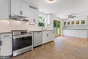 2806 Duvall Rd, Burtonsville, MD 20866 - Photo 9