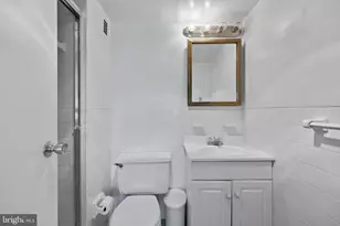 1111 University Blvd W, Silver Spring, MD 20902 - Photo 27