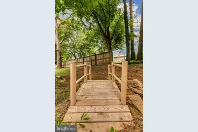 17616 Garrett Drive, Gaithersburg, MD 20878 - Photo 15