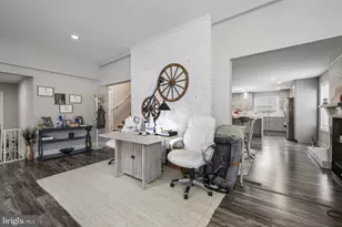 17616 Garrett Dr, Gaithersburg, MD 20878 - Photo 9