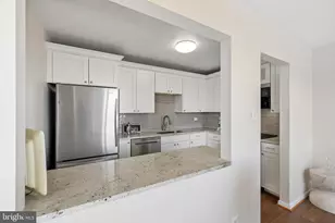 8315 N Brook Ln N, Bethesda, MD 20814 - Photo 11