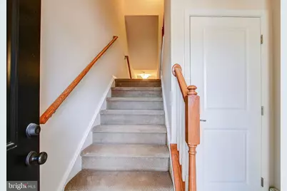 426 Exchange Avenue #426, Gaithersburg, MD 20878 - Photo 3