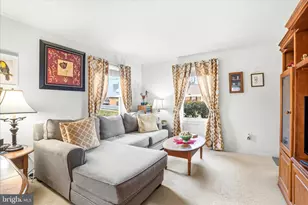 1105 Edmonston Dr, Rockville, MD 20851 - Photo 5