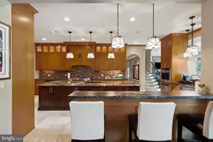 11724 Gainsborough Rd, Potomac, MD 20854 - Photo 15