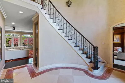 11724 Gainsborough Road, Potomac, MD 20854 - Photo 7