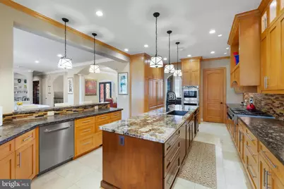 11724 Gainsborough Road, Potomac, MD 20854 - Photo 11
