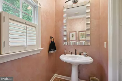 11724 Gainsborough Road, Potomac, MD 20854 - Photo 11