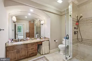 11724 Gainsborough Rd, Potomac, MD 20854 - Photo 31