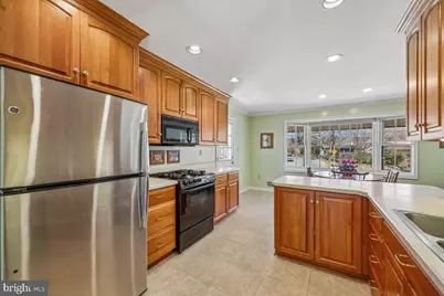 11724 Enid Drive, Potomac, MD 20854 - Photo 19