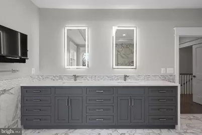 6304 Wilmett Road, Bethesda, MD 20817 - Photo 29