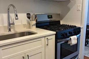 10232 Rockville Pike, Rockville, MD 20852 - Photo 3